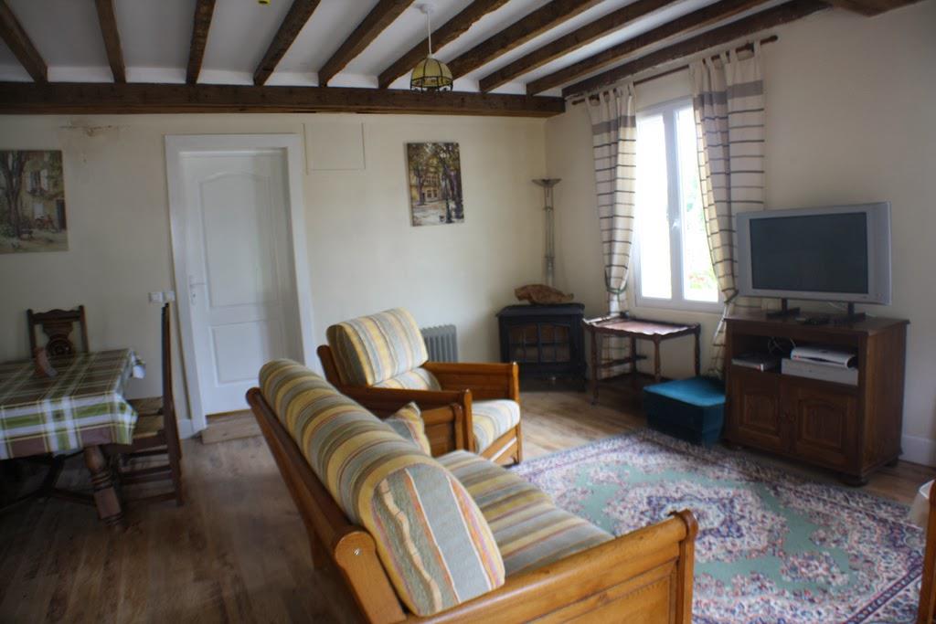 House and Gite with leisure facilities.
