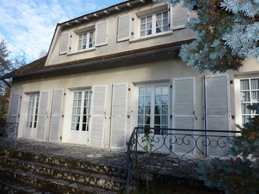 Huis te koop met 3 slaapkamers in Montmorillon