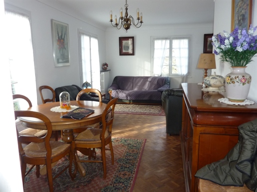 House for sale with 3 bedrooms in Montmorillon