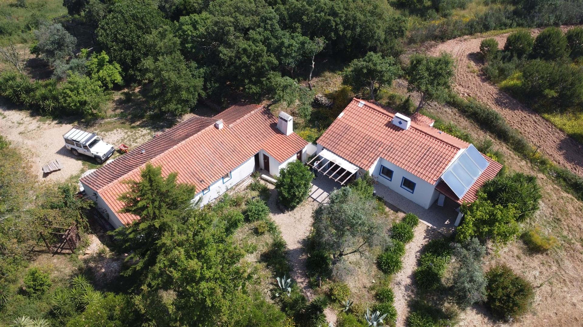 Unique Rural Tourism Property with 1,8 Hectares and Pool - Cercal - Alentejo