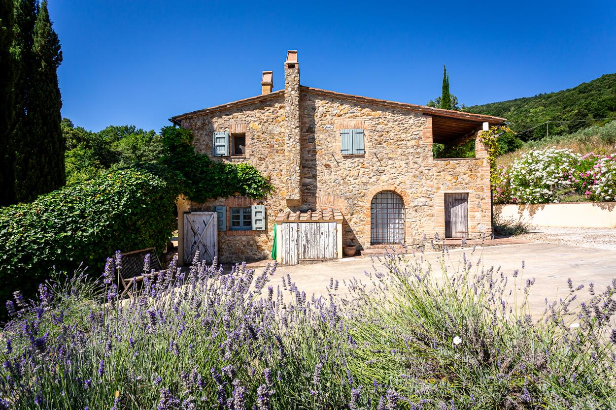 Stunning Tuscan Villa With Pool And Olive Grove, Montecatini Val Di Cecina, Pisa, Tuscany