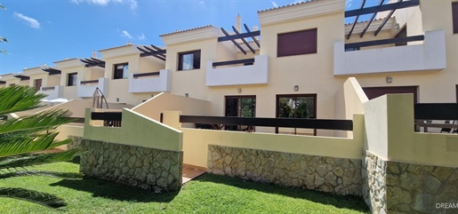 2+1 bedroom villa in private condominium in Vila Sol