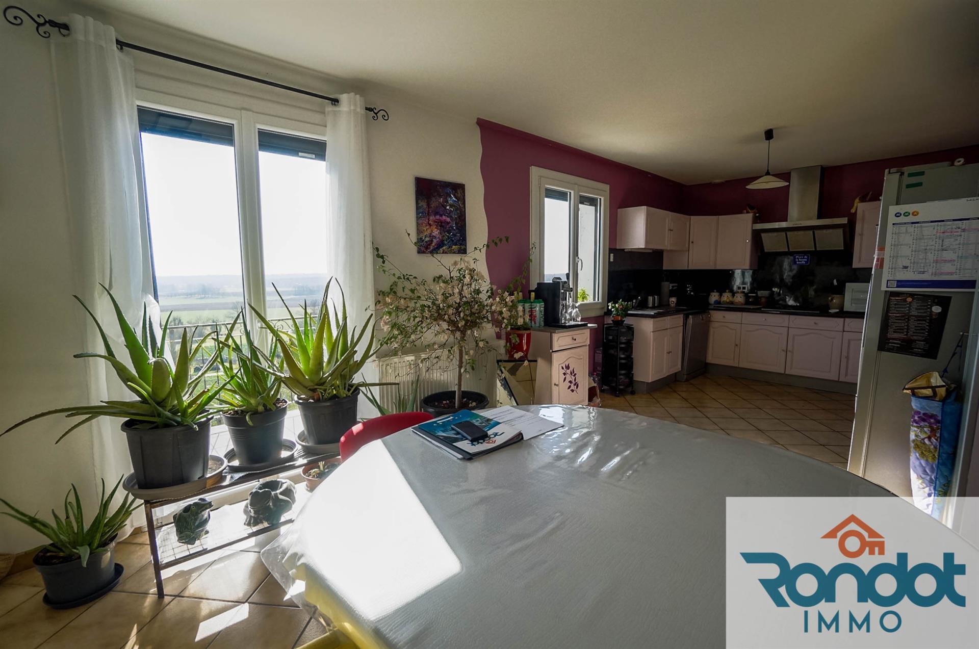 Maison 5 Pieces/3 Chambres/100M2 Environ Sur Sous-Sol Complet Et 1260 M2 De Terrain
