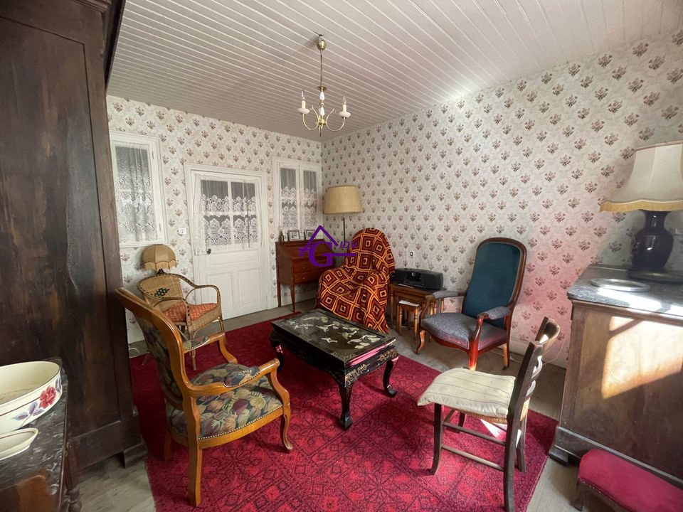 Maison à vendre, 85m², Sauveterre-de-Rouergue