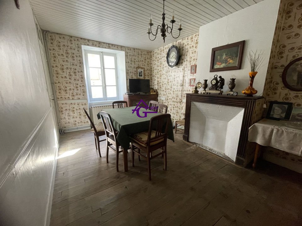 Maison à vendre, 85m², Sauveterre-de-Rouergue