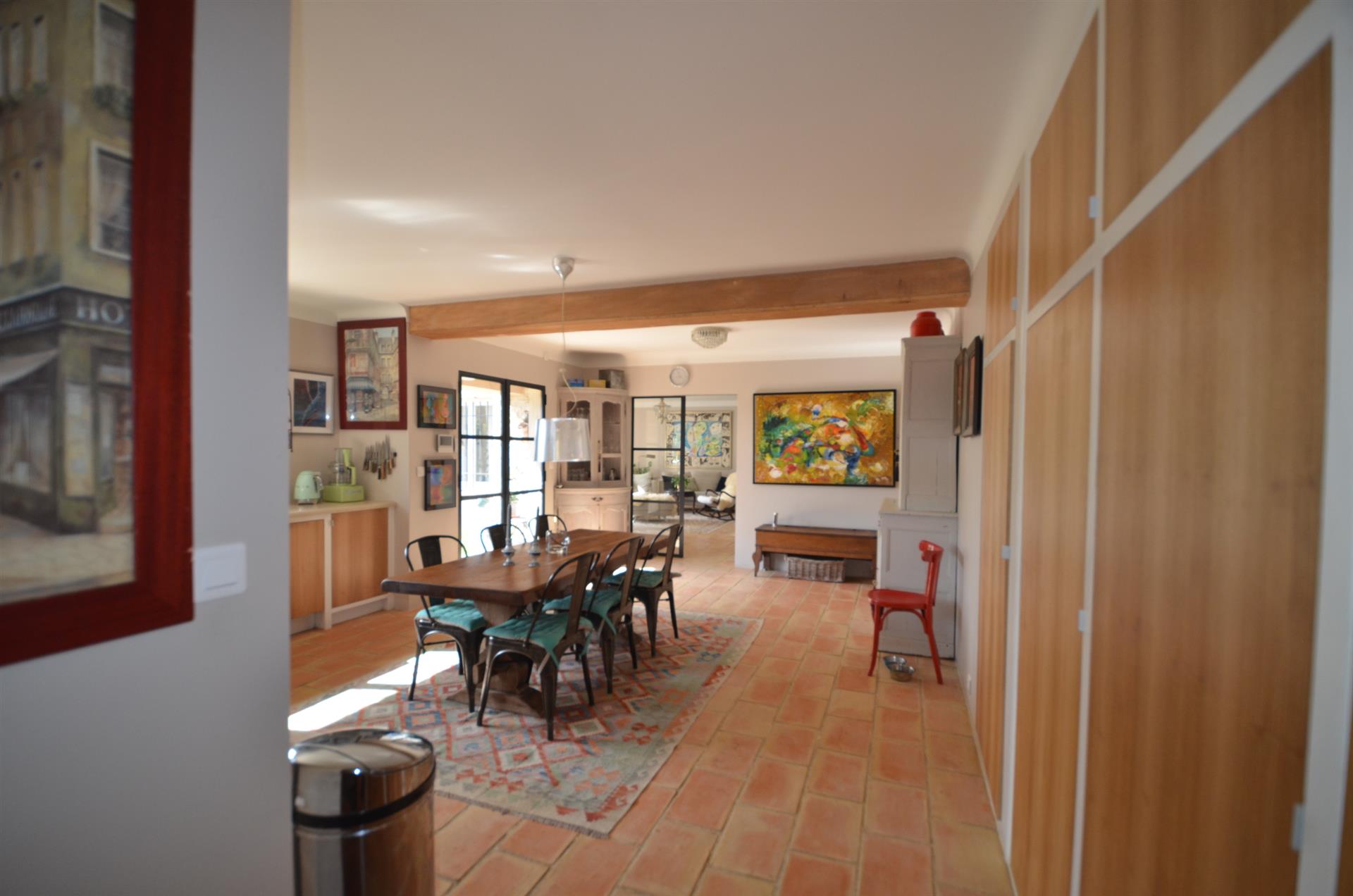 Gran villa en Vence, tranquila y céntrica