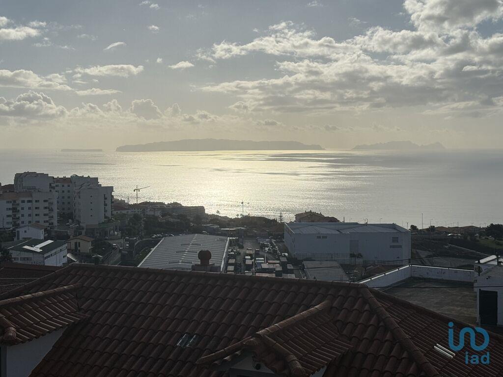 Home / Villa with 3 Rooms in São Gonçalo with 186,00 m²