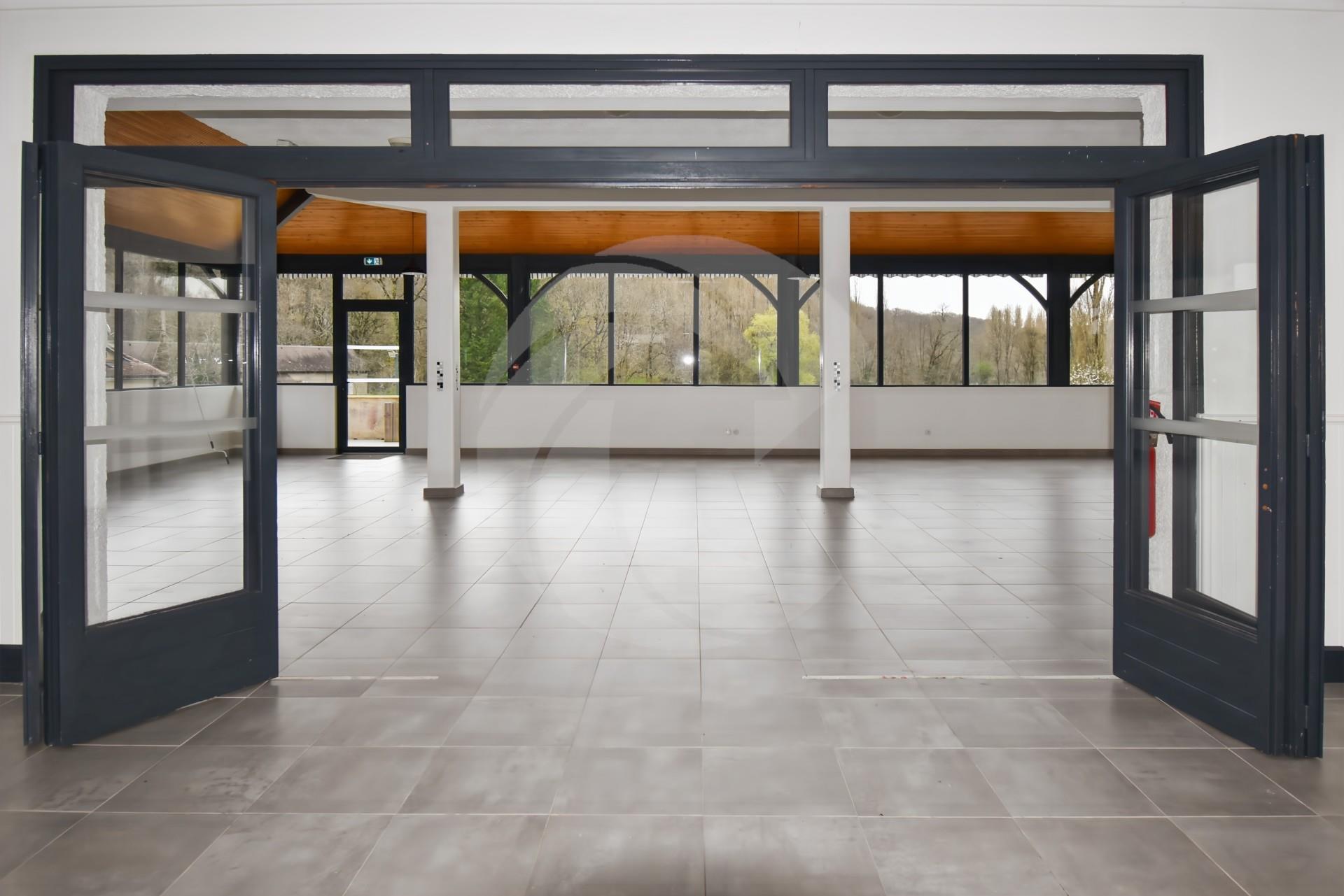 Compra: Vivenda (82160)