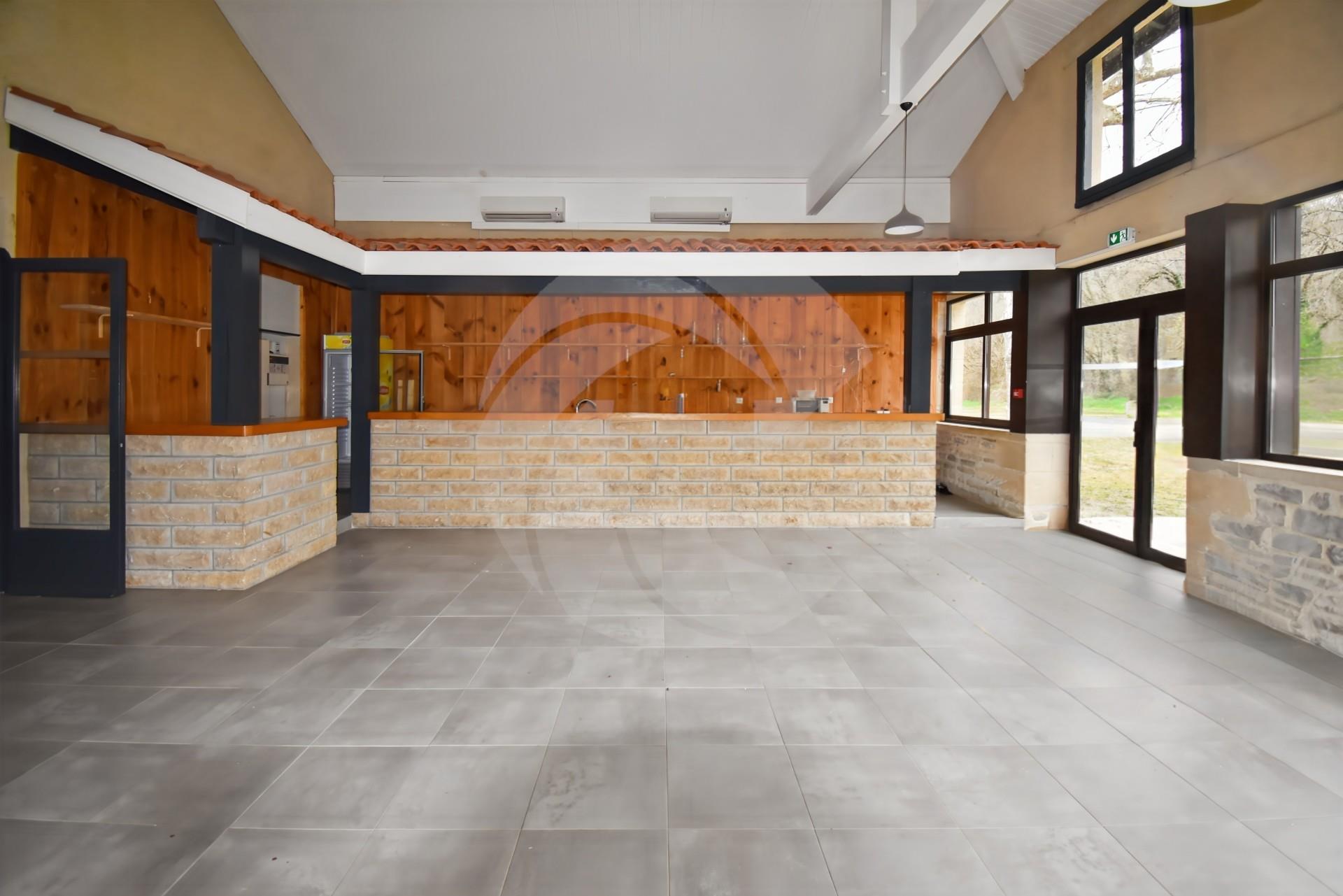 Compra: Vivenda (82160)