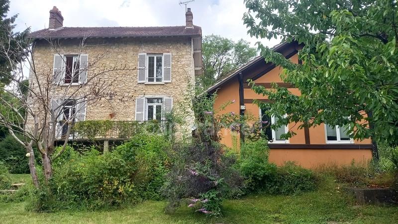 Near Vernon in a small and renowned village