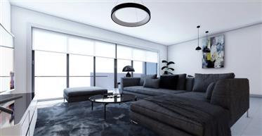 Um luminoso apartamento de 168m² com três quartos