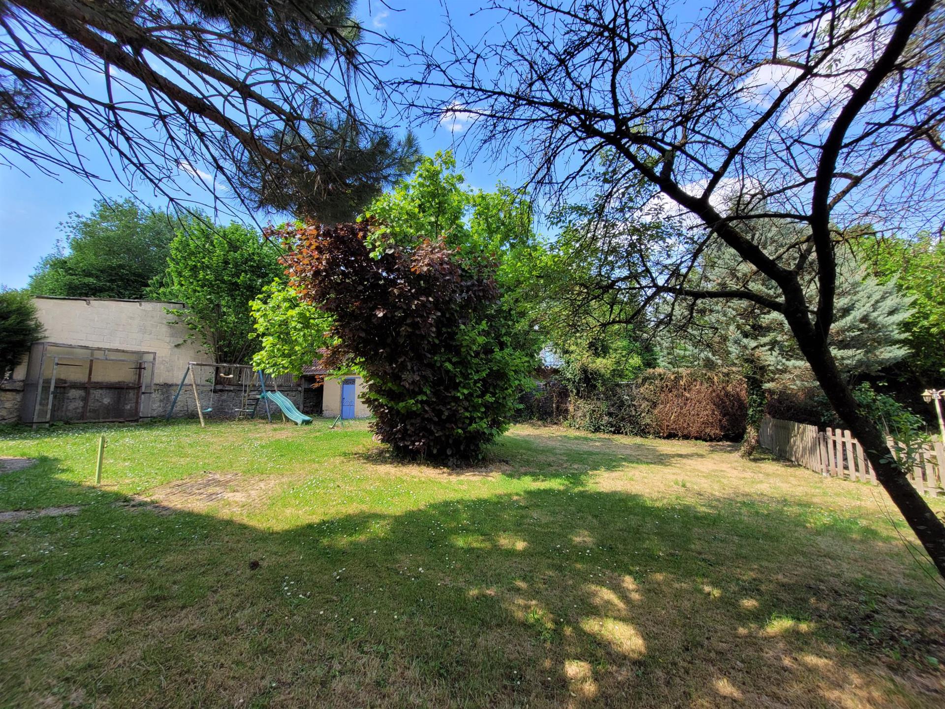 Maison 3 Chs Jardin Garage.
