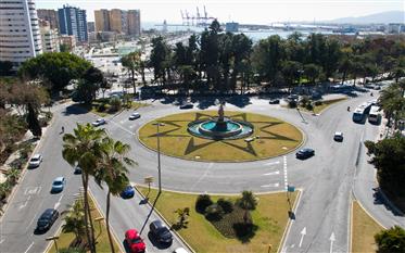 Ático frente la marina de Lujo de 278 m2  - Málaga