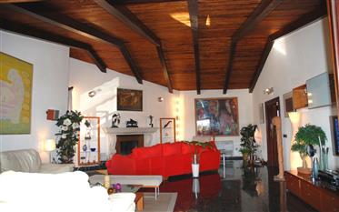 Villa de 500 m2  Avec Vue Mer. Le Cadenas Málaga
