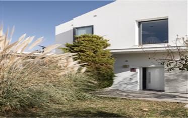 Villa moderna  de 398 m2 en venta  - Malaga