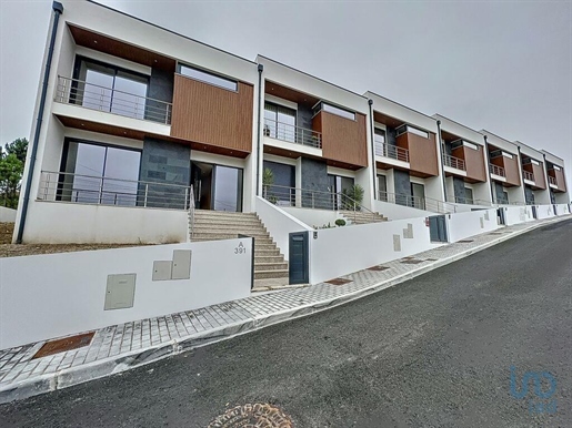 Casa / Villa T3 em Porto de 178,00 m²