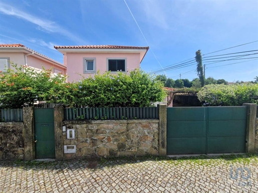 Maison T4 à Mazarefes E Vila Fria de 155,00 m²