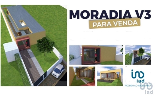 Home / Villa with 3 Rooms in Braga with 156,00 m²