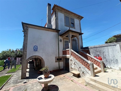 Fifth with 4 Rooms in Viana do Castelo with 1565,00 m²