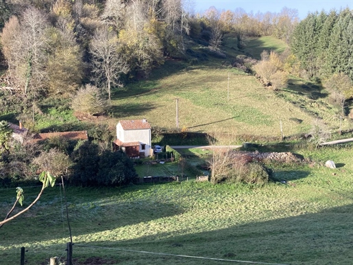 Vente maison écologique d'une chambre à coucher avec 300m2 de jardin et terrasse pres à Castelnau Du