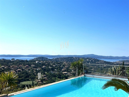 For sale villa on the golf course in Sainte Maxime with superb sea view towards St Tropez on one sid