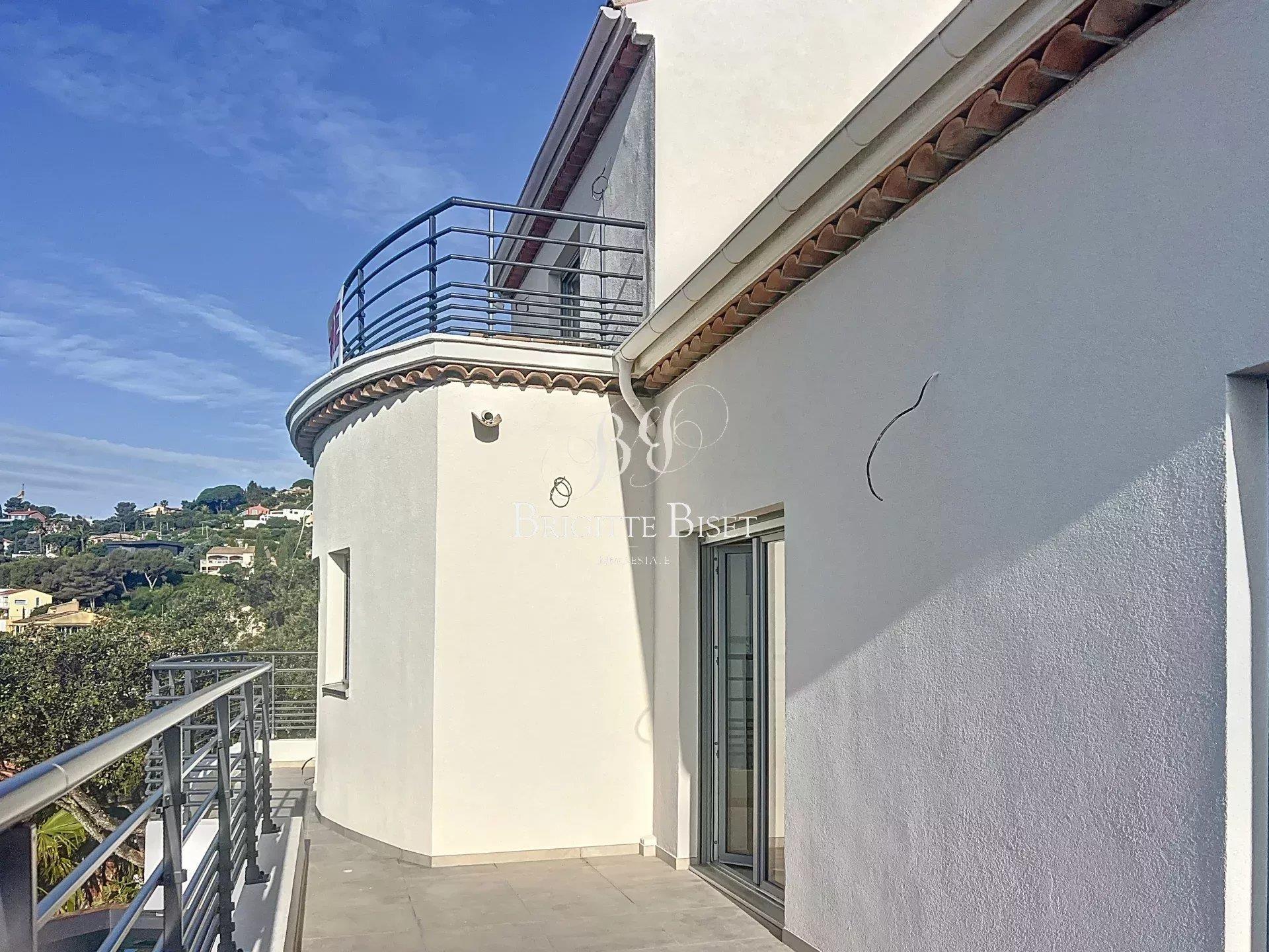 Villa for sale Les Issambres super sea view