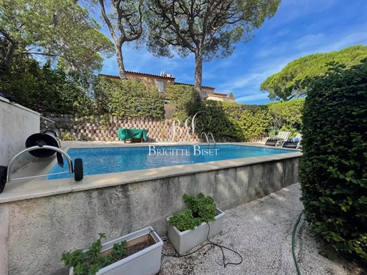 Villa semi detached for sale in Sainte Maxime