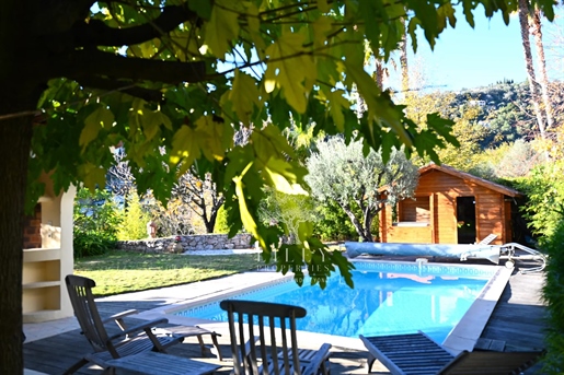 Ravissante villa avec piscine