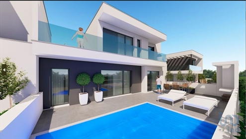 Casa / Villa T3 em Leiria de 130,00 m²