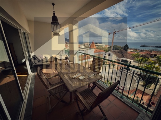 Apartamento 4 habitaciones Venta Funchal