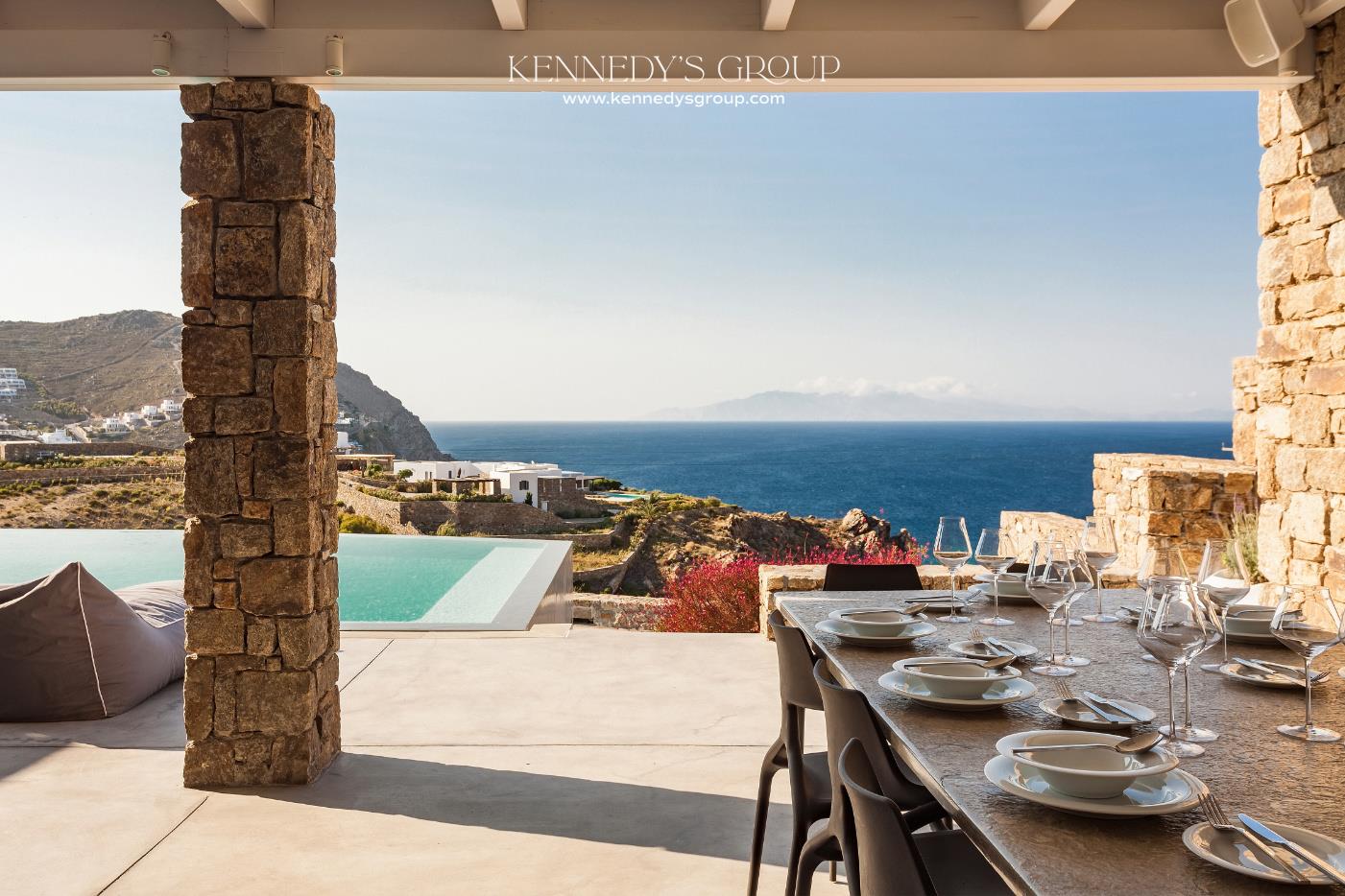 - Villa For sale, Mykonos, 360 sq.m., €3,000,000