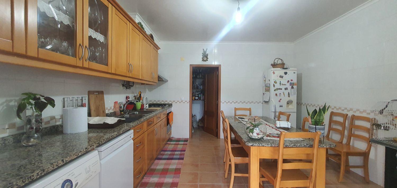Purchase: Apartment (2240)