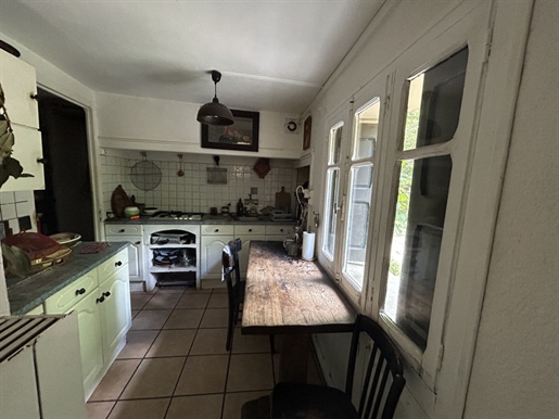 Casa de 4 lados en 900 m2 de terreno