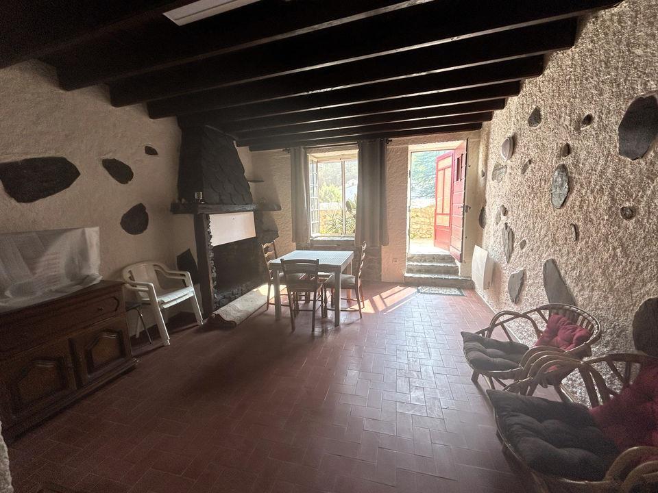 Purchase: Apartment (66230)