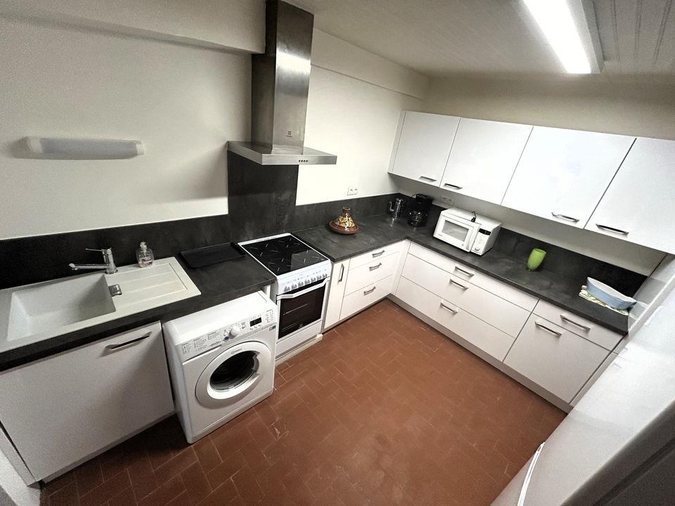 Purchase: Apartment (66230)