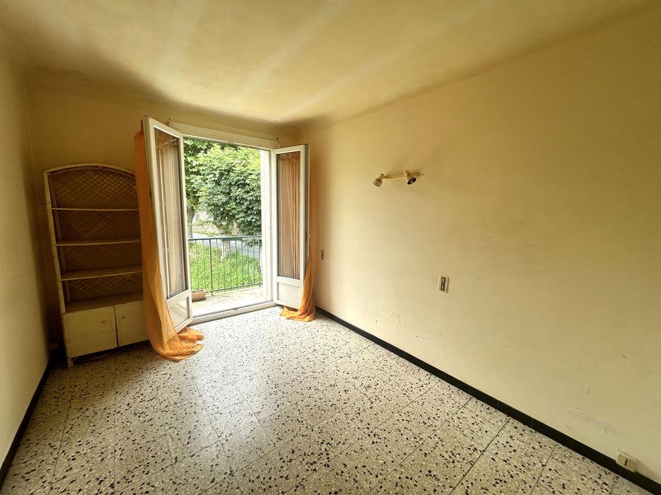 Purchase: Apartment (66230)