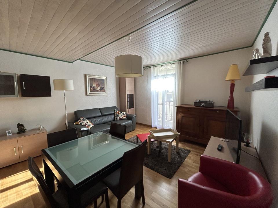 Single-storey apartment with balcony