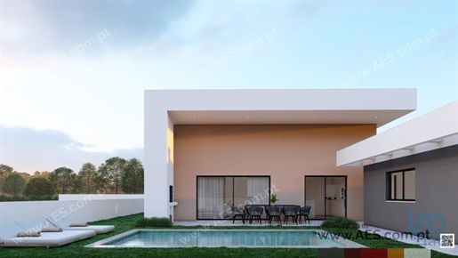 Casa / Villa T4 em Setúbal de 176,00 m²
