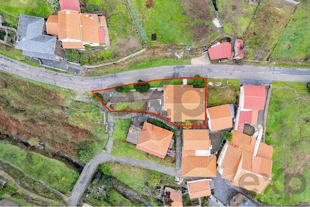 Vrijstaand huis T2 in Fórnea, Piódão