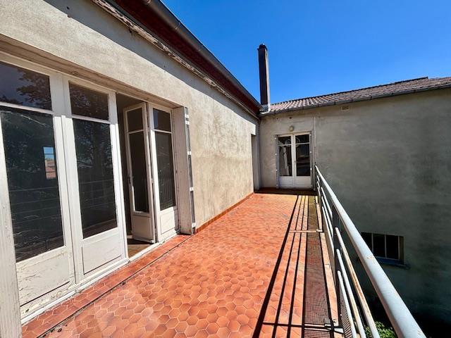 Compra: Vivenda (81340)
