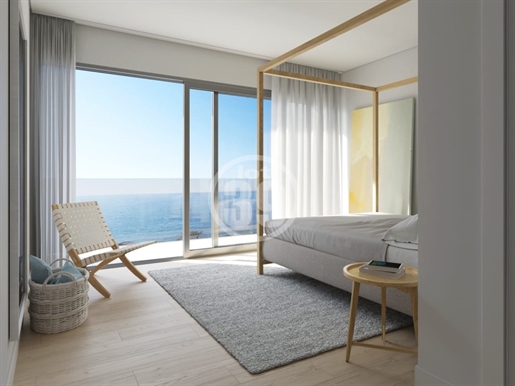 Appartement avec 1 chambre dans un nouveau bâtiment à 100 mètres de la plage d'Armação de Pêra.