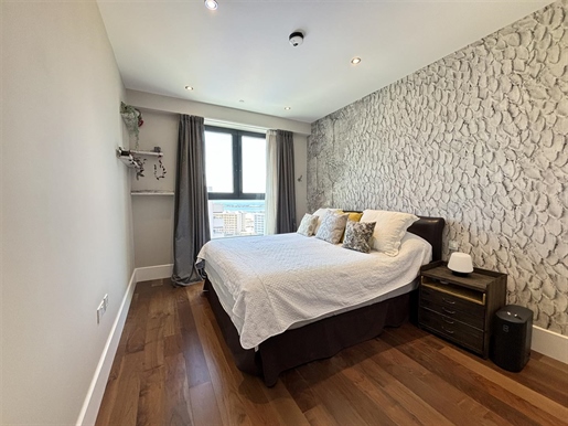 Lovely 3 bedroom apartment in Midtown, Gibraltar