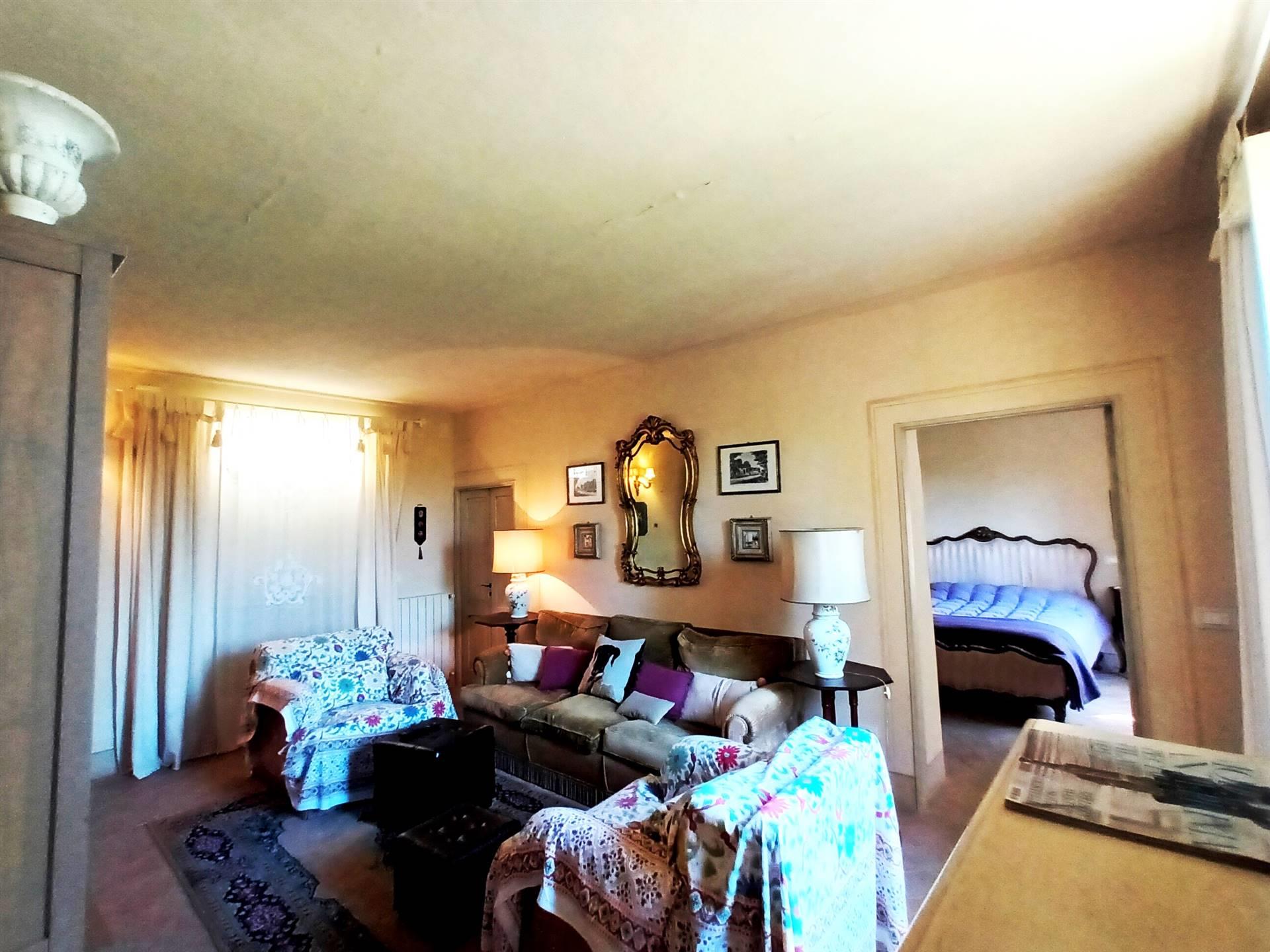 Purchase: House (53040)