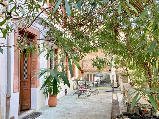 Toulouse - Chartreuse de 207 m2 avec Jardin