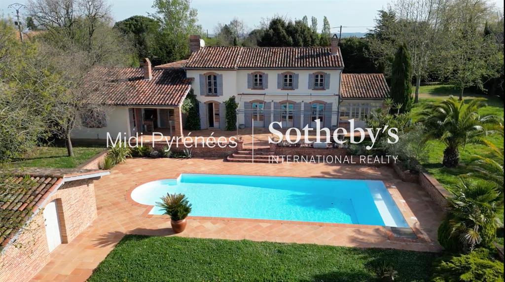 Proximité Toulouse - Maison 300m2 - Piscine - Garage