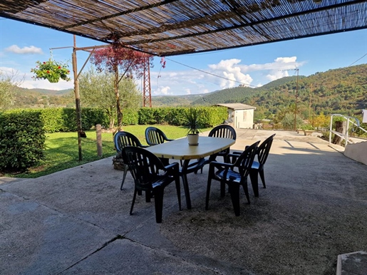Stone farmhouse with beautiful views of the Cévennes