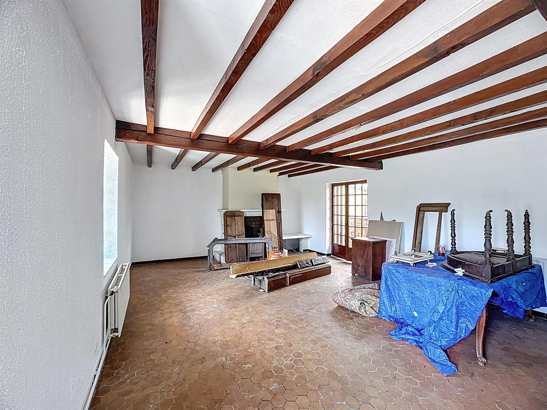 Detached house 4 bedrooms garden garage 02450