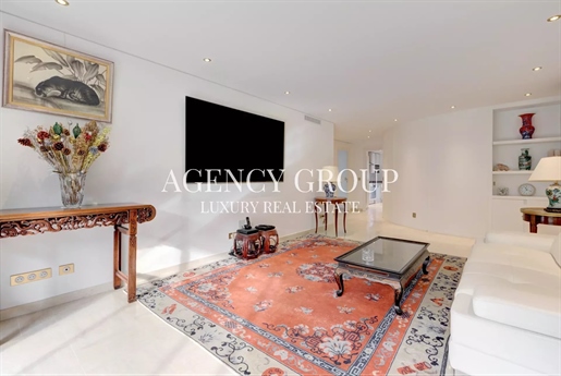 Rare - 5 Bedroom Apartment With Terrace - Cannes Banane