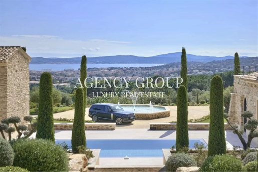 Historic and Prestigious Property in the Heart of Saint-Tropez Bay: A Carefully Renovated Gem