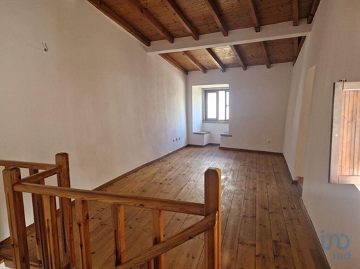 Village house with 3 Rooms in Amoreira with 92,00 m²